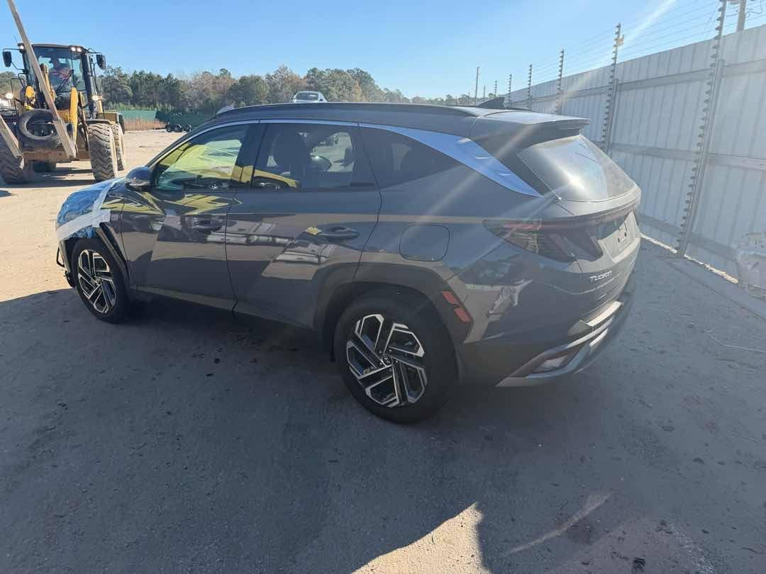 تحميل #توسان 2025 لمتد فول من سافانا الى المنطقة الحرة في الاردن تم الشراء من / North Charleston (SC)

موعد الوصول التقريبي 55 يوم

🟪ســعــر💲 ::  الــرد تلقائي 🇮🇶📩🇺🇸

اسعار شحن تنافسية من جميع الولايات الامريكية الى (المنطقة الحرة بالاردن / ام قصر / الشارقة) شاملة لجميع المصاريف (النقل الداخلي - الشحن البحري - عمولة المكتب - عمولة التحويل - فتح الحاوية)
للانضمام الى كروب الواتساب عن طريق الرابط ادناه:
https://chat.whatsapp.com/HD538fybP21CBctG7kk2OM
كروب الفيسبوك
https://www.facebook.com/groups/2284301078342329/?ref=share_group_link
رابط الانستجرام Instagram
https://instagram.com/alagha_cars?igshid=NzZlODBkYWE4Ng==
رابط التيك توك TikTok
https://www.tiktok.com/@mo_agha95
رابط قناة اليوتيوب YouTube:
https://www.youtube.com/@mohammedal-agha3603
***********
***********

#IAA #COPART #IRAQ #USA #CARS #JORDAN #FREE_ZONE #AUCTION #BAGHDAD #العراق #بغداد #سيارات #دبي #الاردن #مزاد #مزادات #كيا #هونداي #تويوتا #كرايسلر #كوبارت #نيسان #اربيل #تفصيخ #تقطيع #قطع_غيار #الحرة #سيلتوس #سبورتج
