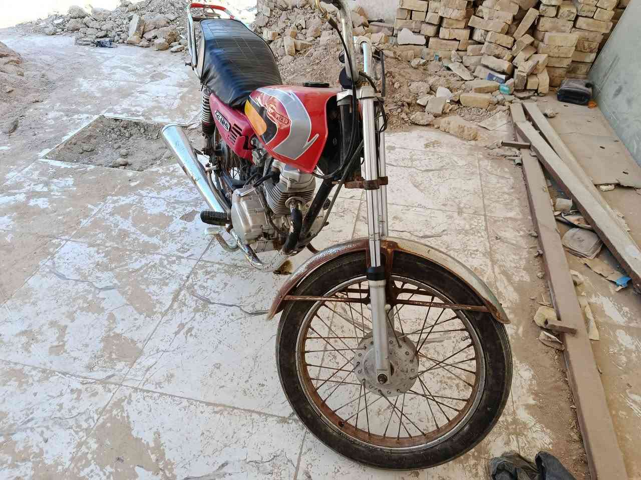 سلام عليكم دراجه نامه كلك كلك لبيع سعر 250مكان قلعه سكر


**إذا كنت صاحب هذا الإعلان وتريد حذفه لأي سبب، رجاءا أرسل رسالة إلى الدعم الفني**