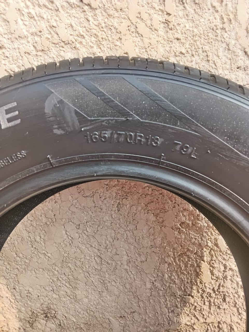 تخم تاير جديد  عدد 4 سايبا قياس 165.70.13
انتائج 2025 شهر 8
السعر 85 وبي مجال
***********
