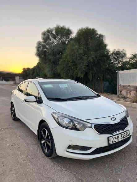 سلام عليكم كيا سيراتو 
خليجي فول مواصفات 
فتحة انارة ترحيب 
مري شفط 
صبغجاملغ امامي بدون ضربه ممفتوح ولا برغي انشخط وصبغته 
تبريد قطعتين 
بالهلال بيها تكحيل كارت 
شفتات ستيرن
كشنات كهرباء 
رقم مميز 
تريد تحويل تريد وكالة ماني بغداد اليرموك 
سعر 123
هاتف ‭0777 485 9880‬ بغداد
