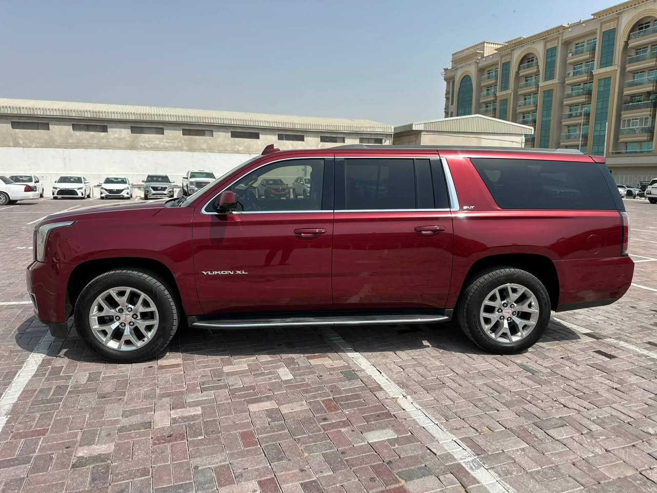 تواصل الي عنده كتاب ظباط فقط تواجد الإمارات 🇦🇪 دبي 
يوكن SLT V8 5.3L 4x4 2017 
248000 mails 
قمه بالنظافة 
وارد أمريكا 🇺🇸 كلين تايتل أوراق جمارك 
السعر بارضه نهائي 13500 دولار 💵 
135 ورقه 
ملاحظه السياره بدون حوادث فل الفل 2 DVD 
تواصل للجادين 
00971506797554


**إذا كنت صاحب هذا الإعلان وتريد حذفه لأي سبب، رجاءا أرسل رسالة إلى الدعم الفني**