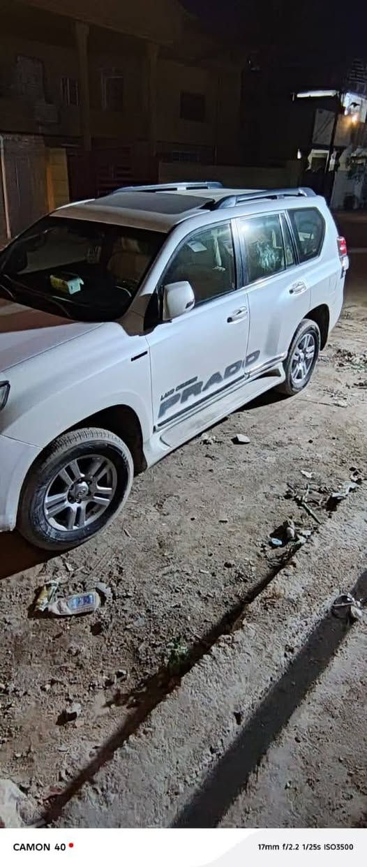 كامل مواصفات ومكفوله كفاله عامه منصبغ وظربه وكامل مواصفات محرك 6 اتصال واساب ***********مكان السياره بغداد
