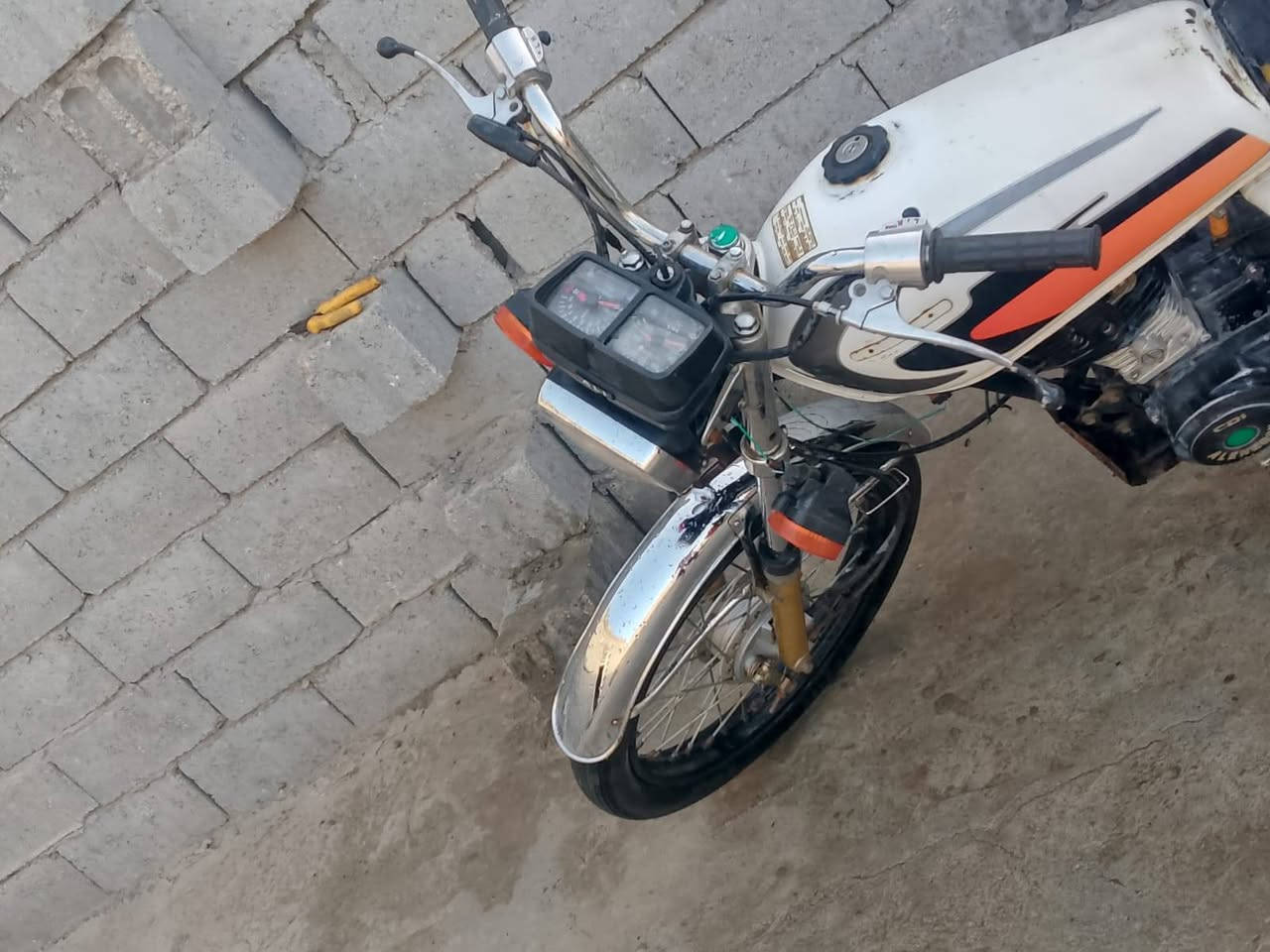 سلام عليكم اربعه كير موديل 21سنويه ضايعه ومطلع وحده استنساخ امشي بيها راعيها يمي الي ايريد اواجهه وياه وايطلع سنويه مكاتبه موجوده حته الاوراق من طلعت من الوكيل دراجه جاهزه 450وبيها مجال مكاني نجف ***********
