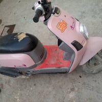 دراجه بوليس كابريتر نضيفه وحلوه سعرهه 475.  07782610750