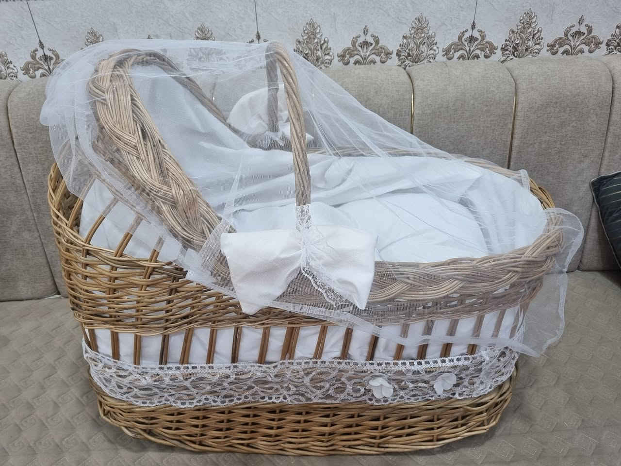 كركود اطفال خوص طابقين الحجم الكبير لحد عمر 6 اشهر للطفل
ماخذته ب40 من بيبي بورن ابيعه ب25 
للشراي اتصل على الرقم ***********
