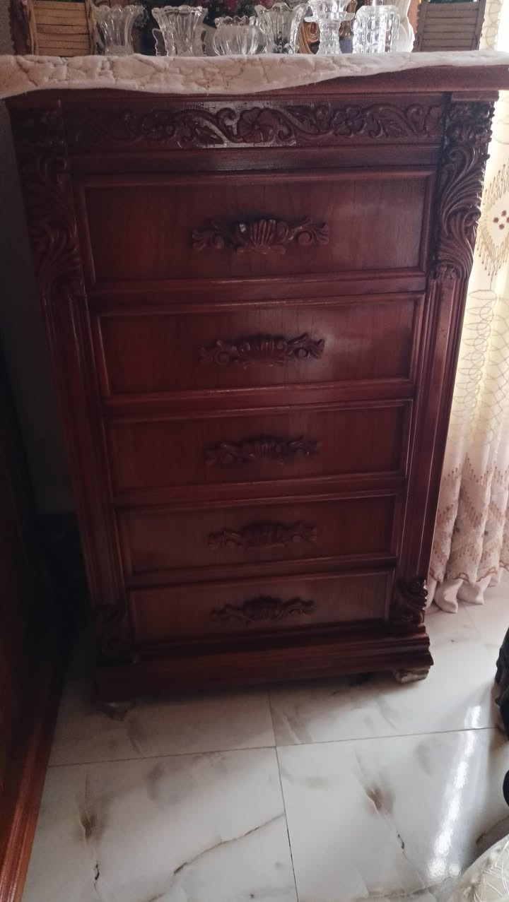 غرفه خشاب نضيفة السعر
مليون ونص اتصل على رقم ***********
