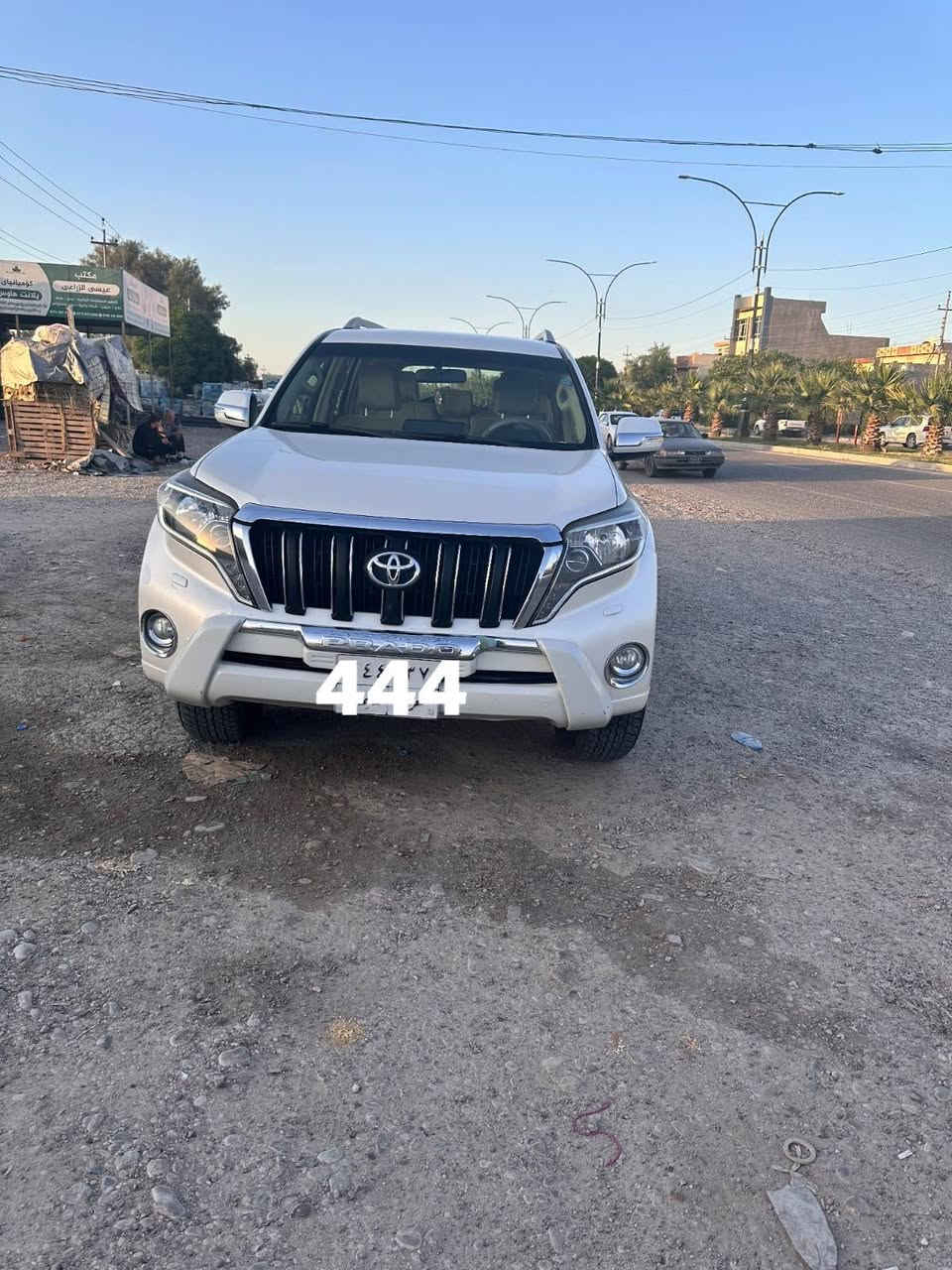 السلام عليكم
برادو2014
نص فول
كشنات جلد
مري شفط
مكفولة من الصبغ والتبديل
كيرمحرك شرط
تخم تاير جديد
الشراي يتصل ويدلل
***********
مكان السيارة ديالى خانقين
