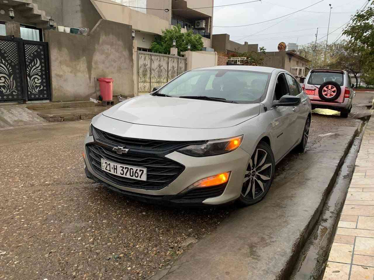 شوفرليت ماليبو 2020 محرك 15 توربو مواصفات RS . للبيع او مراوس حسب القناعة . سعر 115$  ، لون سلفر و رقم سليمانية ، بيها 3 قطع بس كلير امريكا  بدون دواخل ، كير و محرك بشرط ، سنوية ورقم جديد لحد 2027  ، دفتر بانزين موجود ، سيارة ب كركوك 
*********** كركوك, العراق
