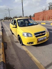 افيو. 2011.رقم نينوى گير محرك نضيف. طخم جديد شرط التحويل السعر 50 0750...