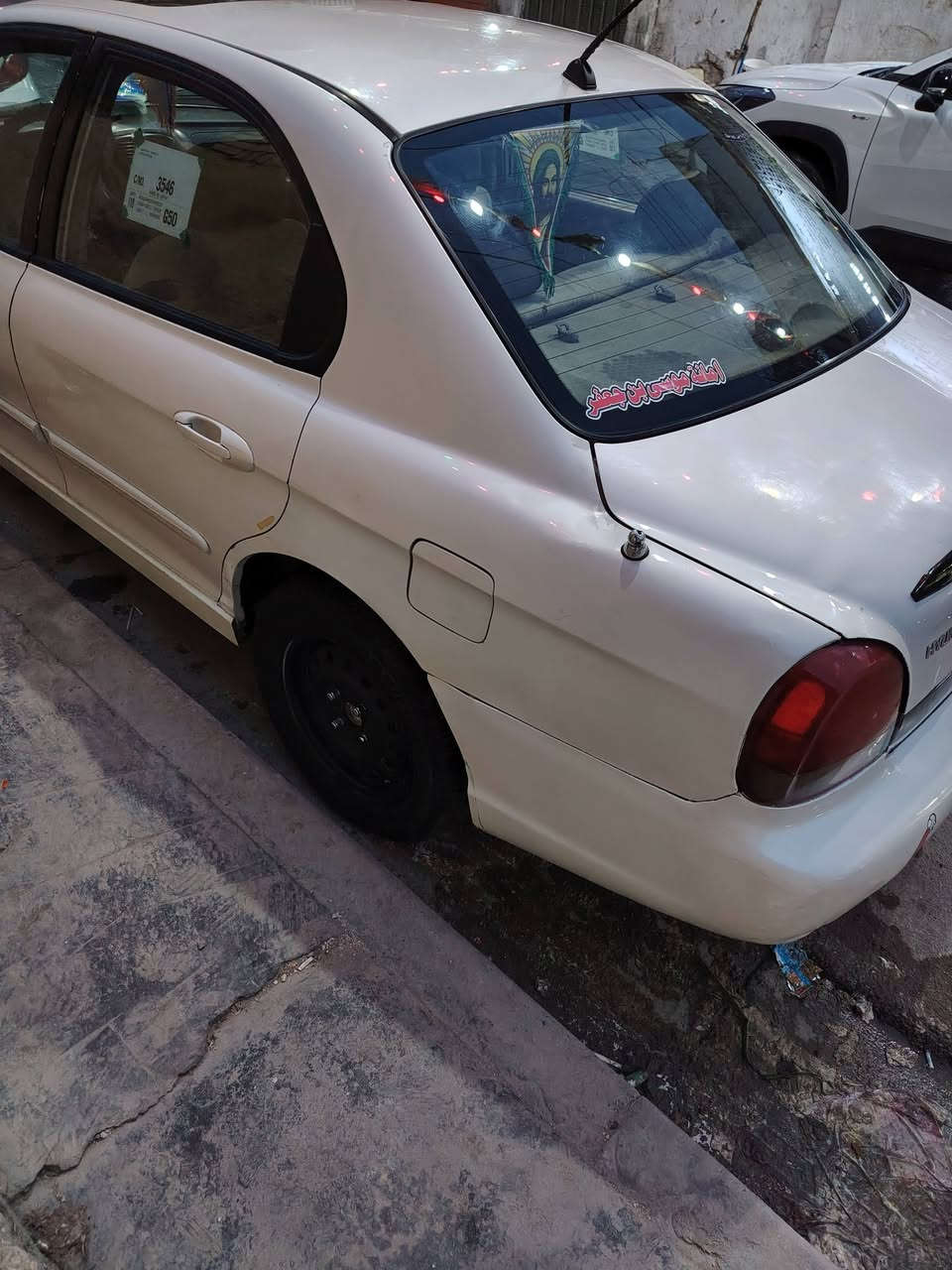 سلام عليكم سياره سوناته مديل 2001وارد أمريكي بدأ جاملغ صفحه لايمنه و بنيد سياره مكينه كير كهربائيات خير من الله كله شغال شاشة كامره خلفيه فتحه سقف أوت ماتيك مكان بغداد الجديدة ***********
