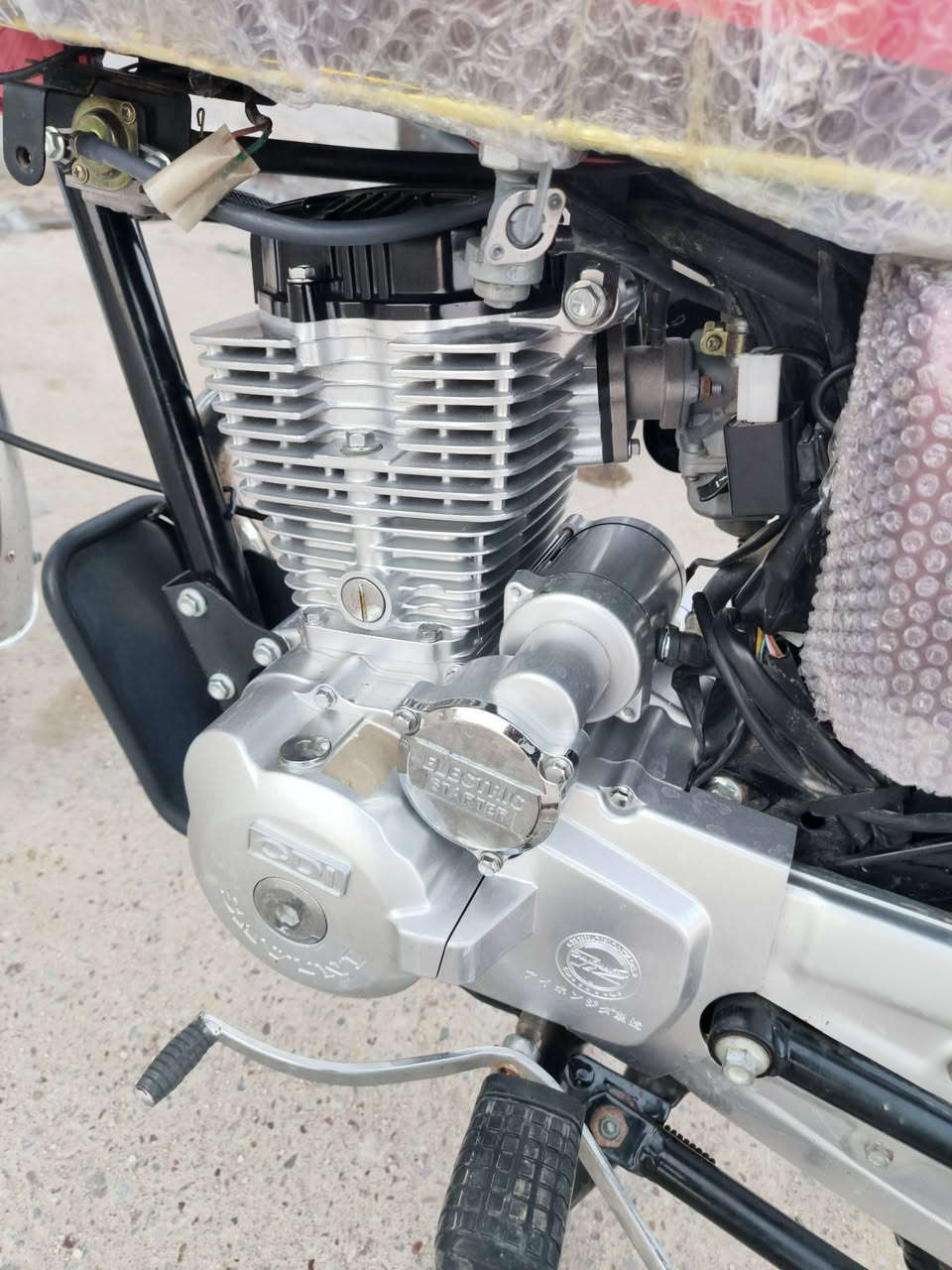 سلام عليكم سيفان موديل 2024اوراق للستفسار *********** سعر 750وبيها مجال
