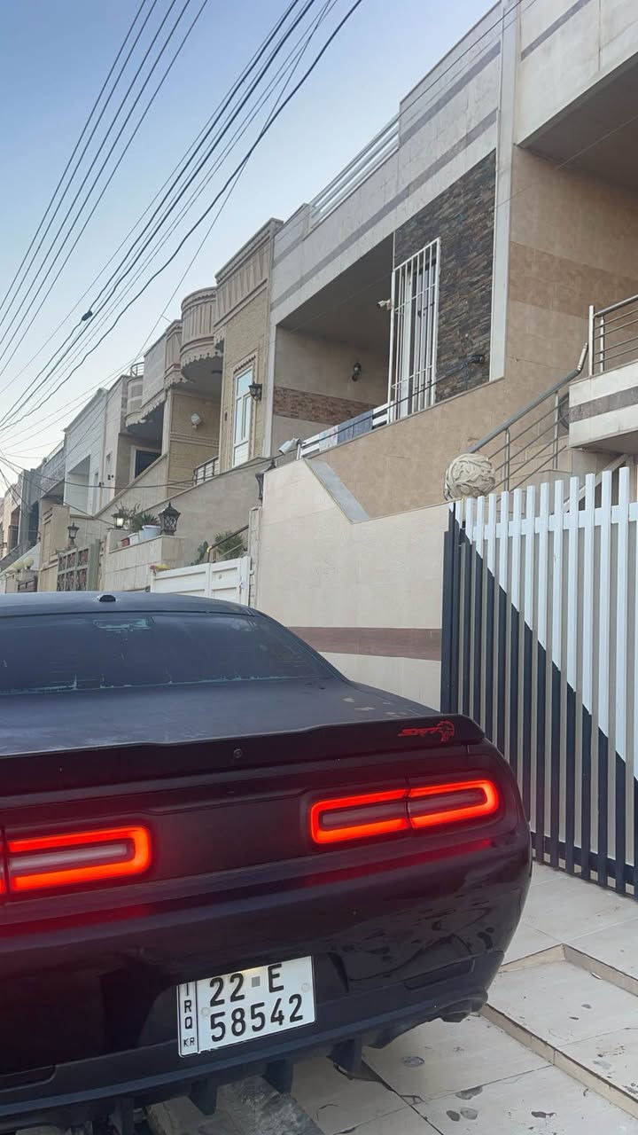 سلام علیکم 
Dodge challnger Sxt 2017 
گێر محرک اکسل کبس مکفول
شاشە کبیر
ویل هیلکات 
رقم سنویە جدید 
سیارە جاهز مابی مصرف
۳ قطعە صبغ 
سعر ۱۳۹ ورەقە
واتس
0 7 5 1 7 2 2 7 2 3 2 أربيل, العراق
