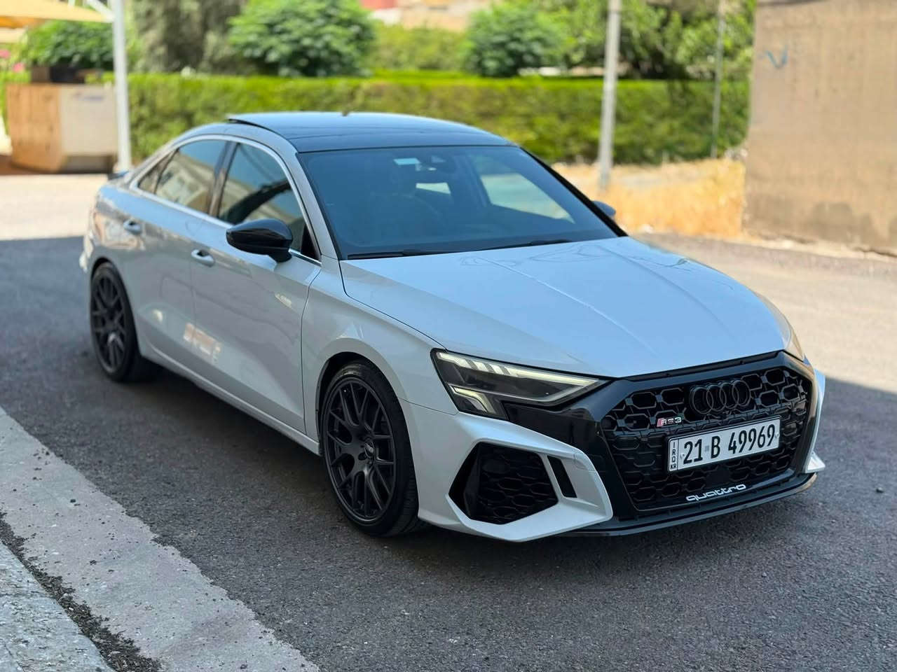 ﷽
‎سلام علیکم 
audi A3 quattro 🚀🇩🇪 2022
‎وارد : امریکی 
‎ماشیە : 38 میل 
‎مودیل : ٢٠٢٢ 
‎فول فول مواصفات باموراما - بصمە - 
‎لایتات لید RS3 -کشنات  تدفئە  و جلد و کھربائی - رادارات امامی جانبی خلفی - شاشە کبیر اندروید و کاربلەی - کیج الکترونی - بریک بصمە - اتو هولد - اوتو ستارت ستوب - وهوایە مواصفات الاخرا ........

‎جاملغات امامی مصبوغ بدون دواخل ارباک ستیرن طاک رجع سستم شرکە 
‎سعر : 175$ بی مجال
‎سنویە و رقم جدید اربیل . تحویل نفس الیوم 

‎مکان اربیل مدینە معارض : ***********
