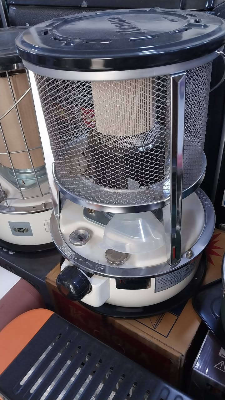 مساء الانوار المحمديه على 
عيونكم ❤️❤️❤️
اليوم جبتلكم بضاعه من قسم المبيعات الخاص بمشغلنا ولأن الجو بارد واني واكفة بالمطبخ كلت خليني اجيب شغلة تستفاد بيه كل ربت بيت بمطبخه🔥🔥🔥
كافة انواع الصوبات والمواد المطبخ وطبعا مااجيب اي شي بس الأصلي والثكيل تلكي يم ماكولات البركة بعد ويا ماكولات البركه لاتحتارين من طبخ ومواد منزليه وخياطةايضا انضاف لعملنا تلكي يمنا وبس 🧿🧿🧿
واذا تحبون تشرفونا بمكان عملنا بكل خطوة مليون اهلا وسهلا
للحجز والاستفسار الاتصال *********** وتوجد خدمة توصيل داخل مناطق الكوت 🛵🛵🚕🚕
