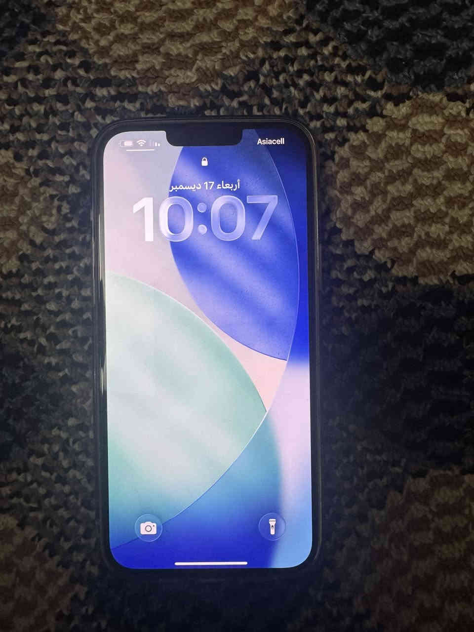 السلام عليكم ايفون 13برو ماكس الجهاز نظيف شخط مابي بطاريه 82 ممبدل بي اي شي السعر 700 قفل الرقم ***********
