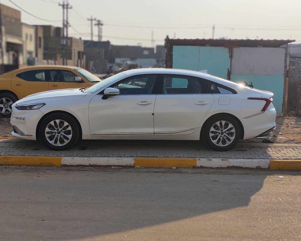 السلام عليكم سيار k 8 غاز ابلادي مديل 23 فول مواصفات تتفئه تبريد  ب الكشنات قياده ذاتيه تحديد مسار رادار امامي خلفي رقم قاسيه مكان السياره ديوانيه بيه ثلث قطع بدون دواخل السعر المطلوب 215 اوبيه مجال لتواص ***********
