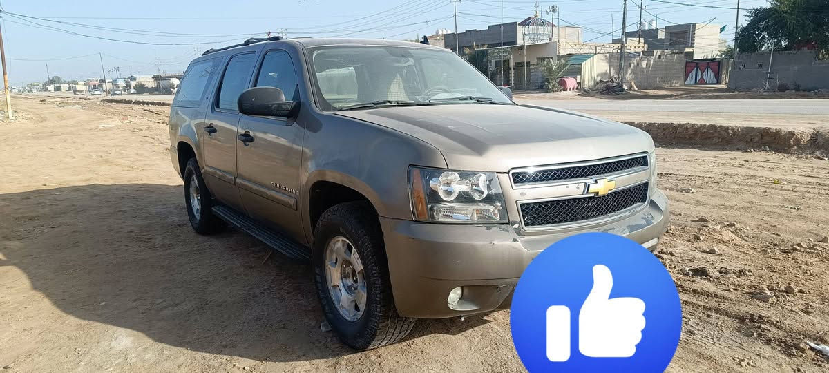 تاهو طويل 2009 ادوات  مكفوله من الكص نقص جامه خلفيه كزوز يحتاج لحيم مكسور مكينه تحتاج ادامه بخاخات بلكات سعرها 45 فقل ***********
