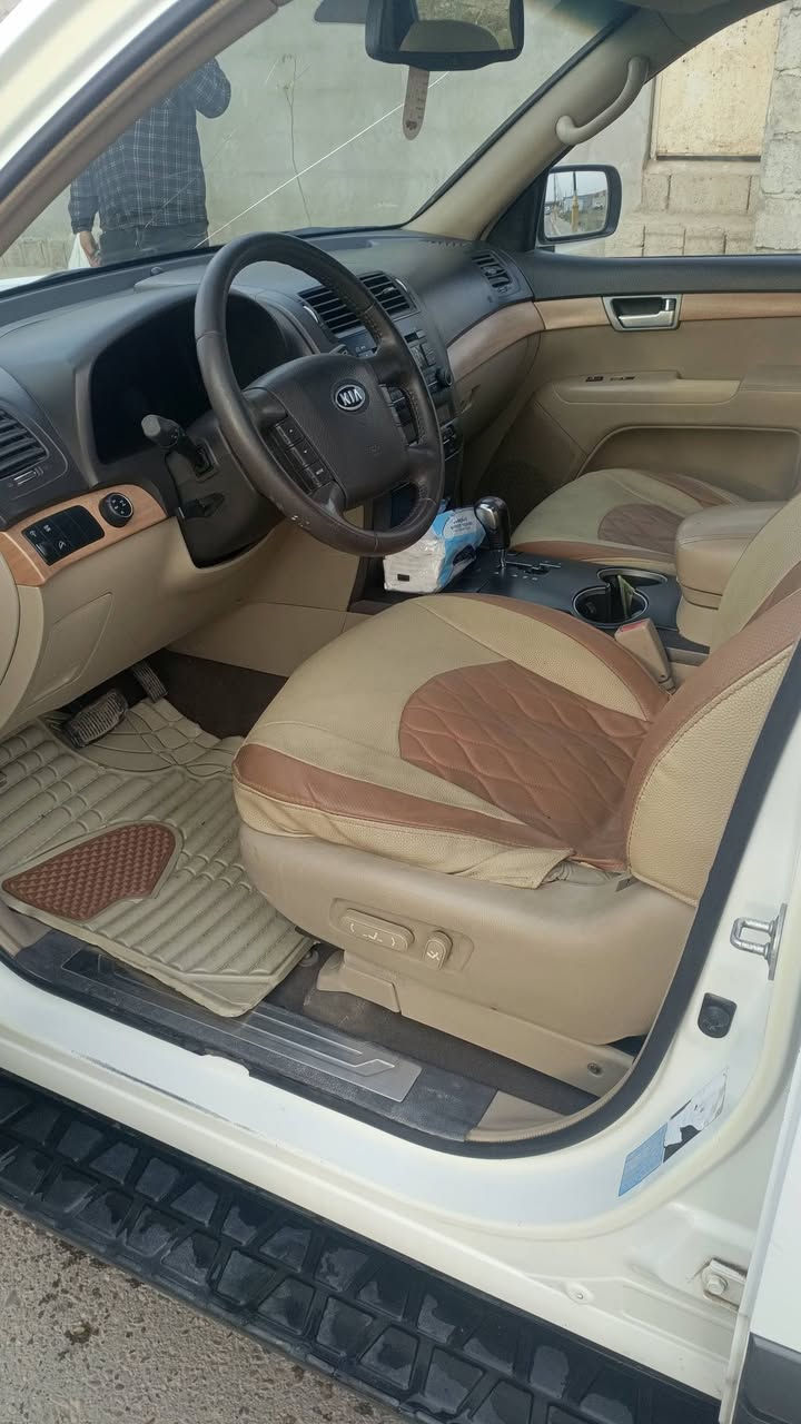 السلام عليكم موهافي للبيع موديل (10) رقم سليمانية بسمي مكفولةأمن الصبغ بيها نص الصندوك بارد وبيها شخطين خفيفات نص فول بصمة امري شفط صندوك  شفط. فتحة   تأيرات جديد كشن. كهربائي السائق محرك مامفتوح بية رواجز المكان صلاح الدين الضلوعيه    الاستفسار***********(135)بيها مجال قليل
