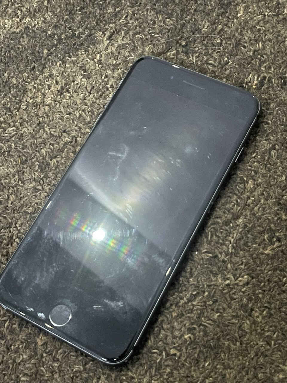 موجود جهازين ١٢ و ٨ بلس
الجهاز الاول ١٢ لون كحلي 
١٢٨ قيقا 
بطريه ٧٥ 
الجهاز مسكر مش مفتوح ولا مصلح كل امورو تمام 
الجهاز ثاني ٨ بلس 
مغير شاشه فاصل بصمه 
٦٤ قيقا 
بطرية ٧٦ اصليه 
الجهاز لعبه كمرات ماشاءالله 
الجهازين اللبدل على ١٣ برو 
او اللبيع


**إذا كنت صاحب هذا الإعلان وتريد حذفه لأي سبب، رجاءا أرسل رسالة إلى الدعم الفني**