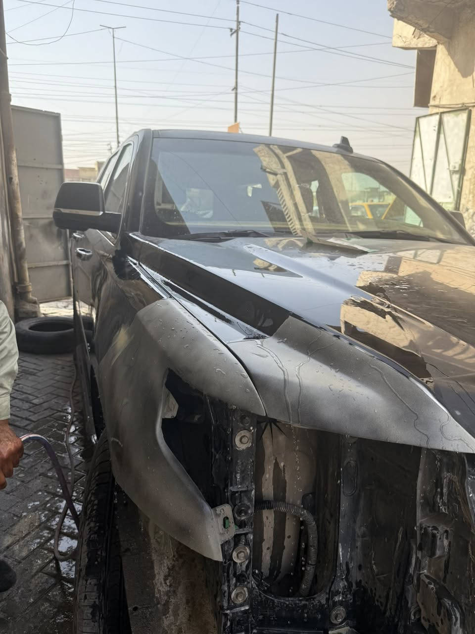 سلام وعليكم تاهو  موديل 16 وارد امريكي حاطه جملغ خلفي ولي ناشره كدامكم بل عراق بل جملغ إلمامي سياره بغداد بسمي الشراي ينتصل***********
