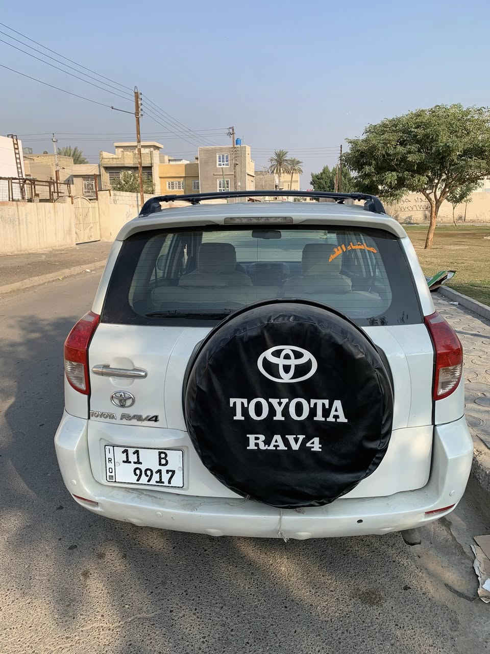 السلام عليكم 
للبيع راف فور 2008 امريكي حادثها جاملغ وبنيد بدون دواخل بيها اماكن صبغ بدون حادث ماشيه150 مكينه 6 سلندر السياره جاهزه مابيه كل نقص كير مكينه تبريد حداده مكفول رقم بغداد دولي باسمي 
السعر 95 وبيها مجال
***********
