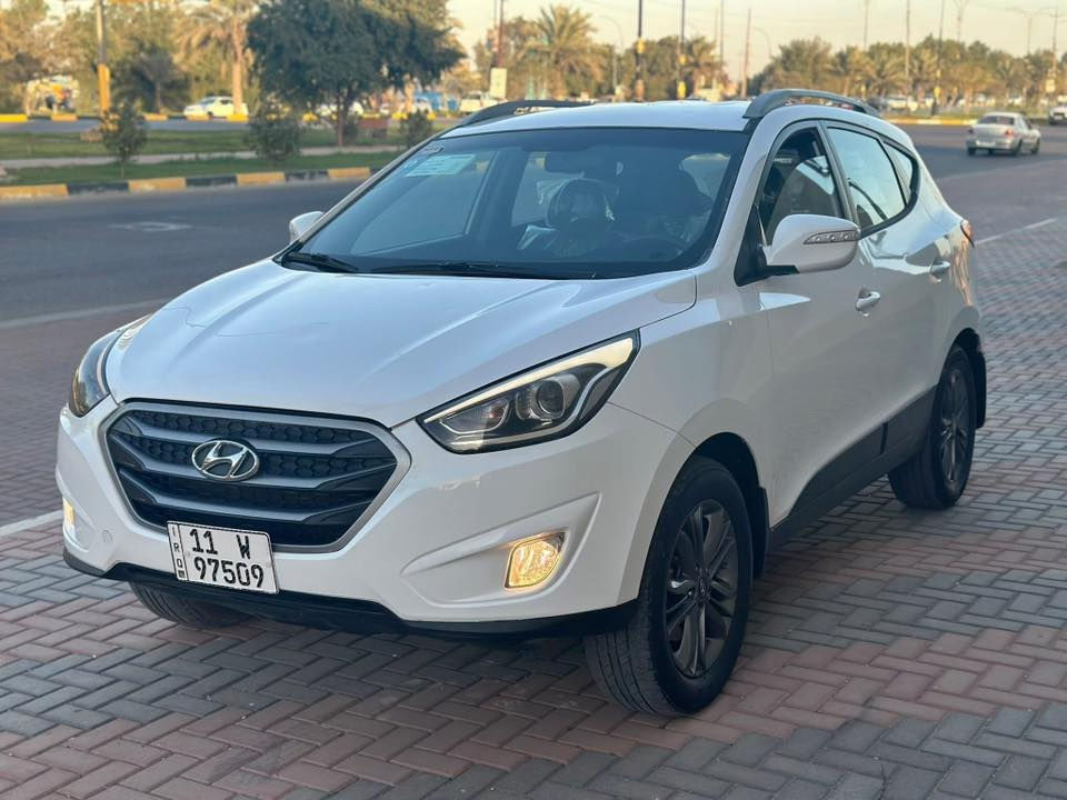 السلام عليكم توسان للبيع فقط خليجي السعر100 قفل متوازي للاتصال ***********
