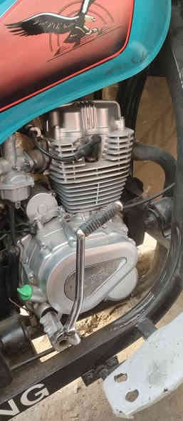 محرك امتيار جديد بس الهندر كاض ما عرف شنو العطل سعر ٦٥وبي مجال ***********
