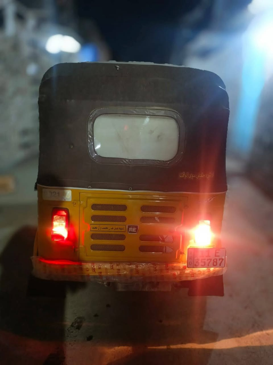 سلام عليكم ورحمة لله وبركاته تكتك للبيع موديل 19شهر 11تكتك حلوه ومرتبه خياس ماكو مابيه مكينه اكسل فول خير من لله دوشمه جديده كهربائيات شغاله تخم تاير جديد مكاني ديالى الخالص سعر 6700وبيهه مجال للشراي ول مو شراي لا يعلق رقمي ***********تصل وتدلل
