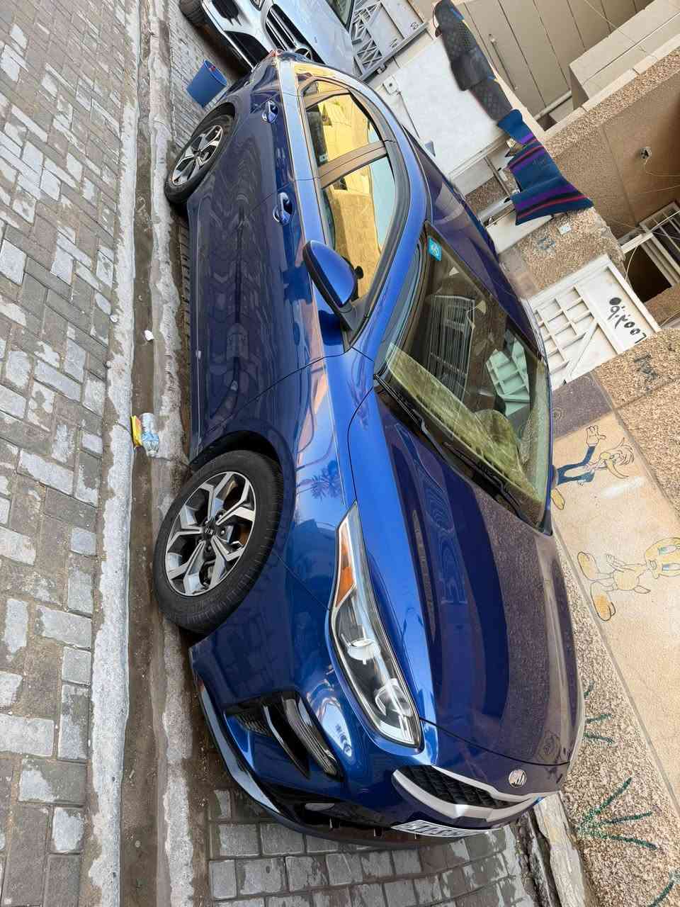 سلام عليكم فورتي 2021 🚘كلين كلين
ماشية 48 الف ميل لون ازرق 
سنوية بأسمي تحويل نفس اليوم 
رقم بغداد هزة سنوية لعام مسويها  
3 انضمة قيادة 
تحكم ستيرن 
شاشة كار بلي 
كامرة 360•
سيارة نضيفة كلش ومابيها اي عيب وبدون حادثة تبريد ثلج ماشاء الله سيارة خير من الله مكفولة 
كل تفاصيل موضحة بلصورة مع صور الحادث 

السعر 146 ورقة 
مكاني بغداد شالجية شارع مقابيل سالم دعبول 

للأستفسار تواصل خاص او على واتس اب 
***********

