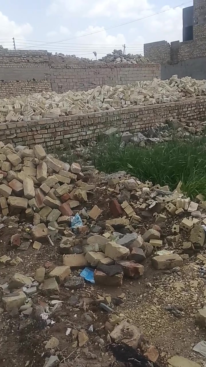 بتلو مساحه ٢٠٠ سبع قصور وياها ٣دبلات طابوك ***********
