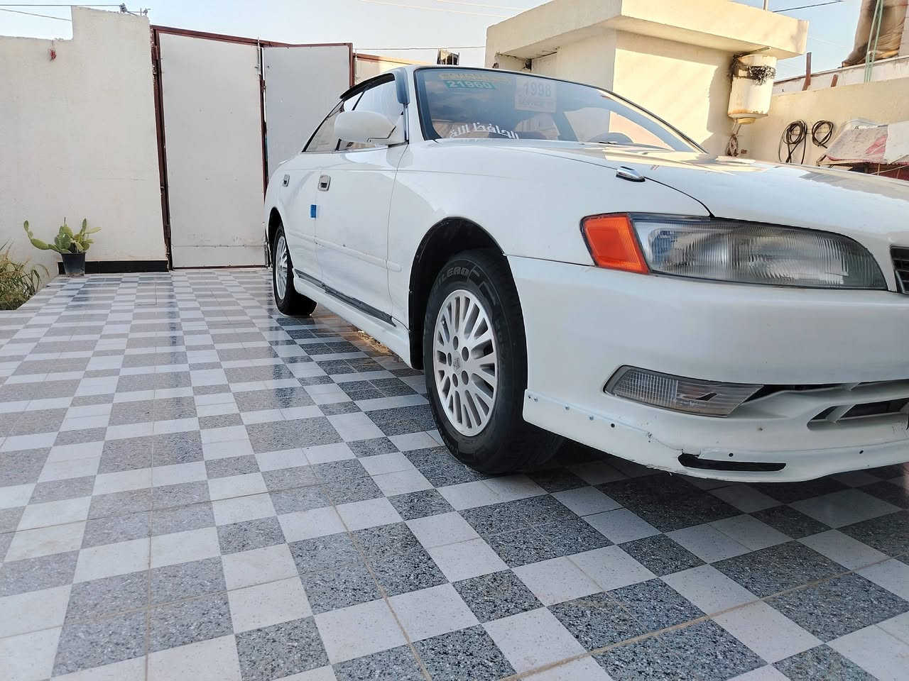 سلام عليكم ورحمة الله وبركاتة
السعر 63 وبيه مجال 
مارك نفخ موديل 1995
رقم بصره سنويه 27
تحويل ثني يوم مشروع وطني 
سياره مكفوله من الكص والنغل والضربه القويه والصبغ العام 
ومن العيب شرعي
مكينه وكير ونجي مكفوله 
تبريد ثلج ويه سويج شرط من ضومه كامله مكمله 
تخم تاير ربعه جديد 
حداده جديده من طول لطول 
كهربايت من طول لطول 
سياره جديده ومتعوب عليه 
مدوشمه تنته وعضمات 
وكشنات كله دشبول جديد 
بطاين جديده شرط بكرتونهن 
تجي وتشوف بعينه مانقصه برقي 
العنوان البصره الستفسار 
***********
