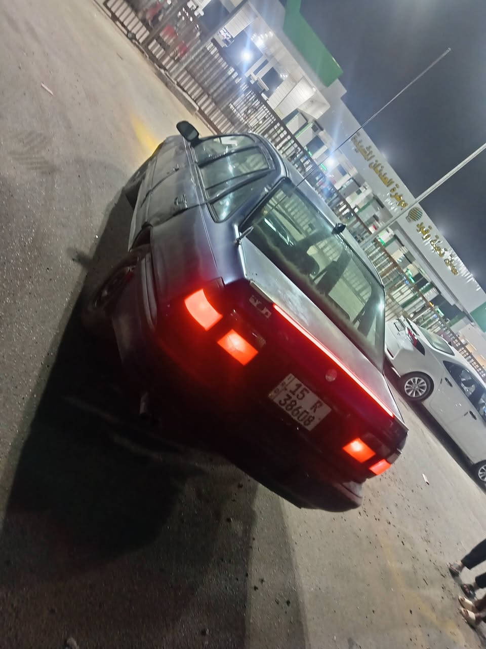 لمنس موديل 1994 رقم انبار  انكليزي الجديد السياره بلاديه بس بيهه شويه خياسات للبيع سعر 20 وبيها مجال *********** مكان السياره بغداد  ابوغريب
