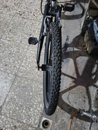 بايسكل ياباني جبلي للبيع تايرات جدد  ويل كب مثل مواضح بالصور  دبلات  ا...