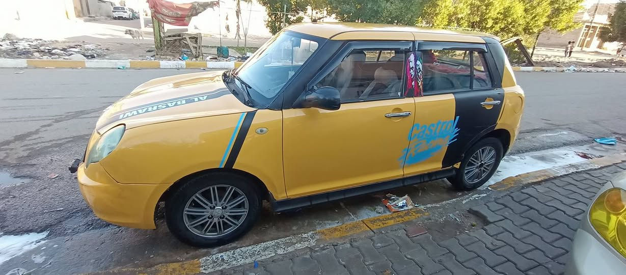 السلام عليكم
ليڤان موديل 2012 
السياره جاهزه من كلشي مثل ما موضح بالصور والفديوات
سنويه 2029 
 مصفره هيئه ما بيها ضربه 
السعر 35 ورقه وبيها مجال قليل
للاستفسار الاتصال على رقم الهاتف
***********
يوجد واتساب
العنوان بغداد حسينية الراشديه
