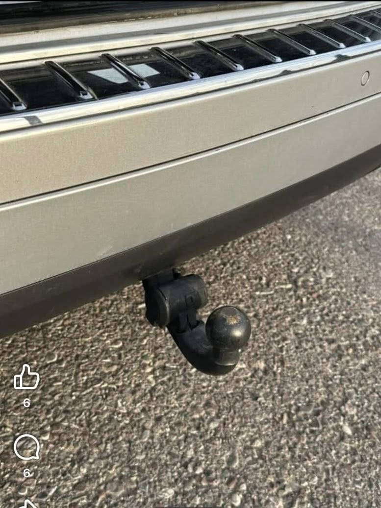 فولكس فاجن طوارق 2013
فولكس فاجن طوارق2013 السياره فول مواصفات فئه R line بدون صبغ والسياره بوضع الشركه كلش جديده محرك 6 سلندر ديزل السعر 125 
رقم اربيل الجديد تحويل مباشر 
للاستفسار ***********
