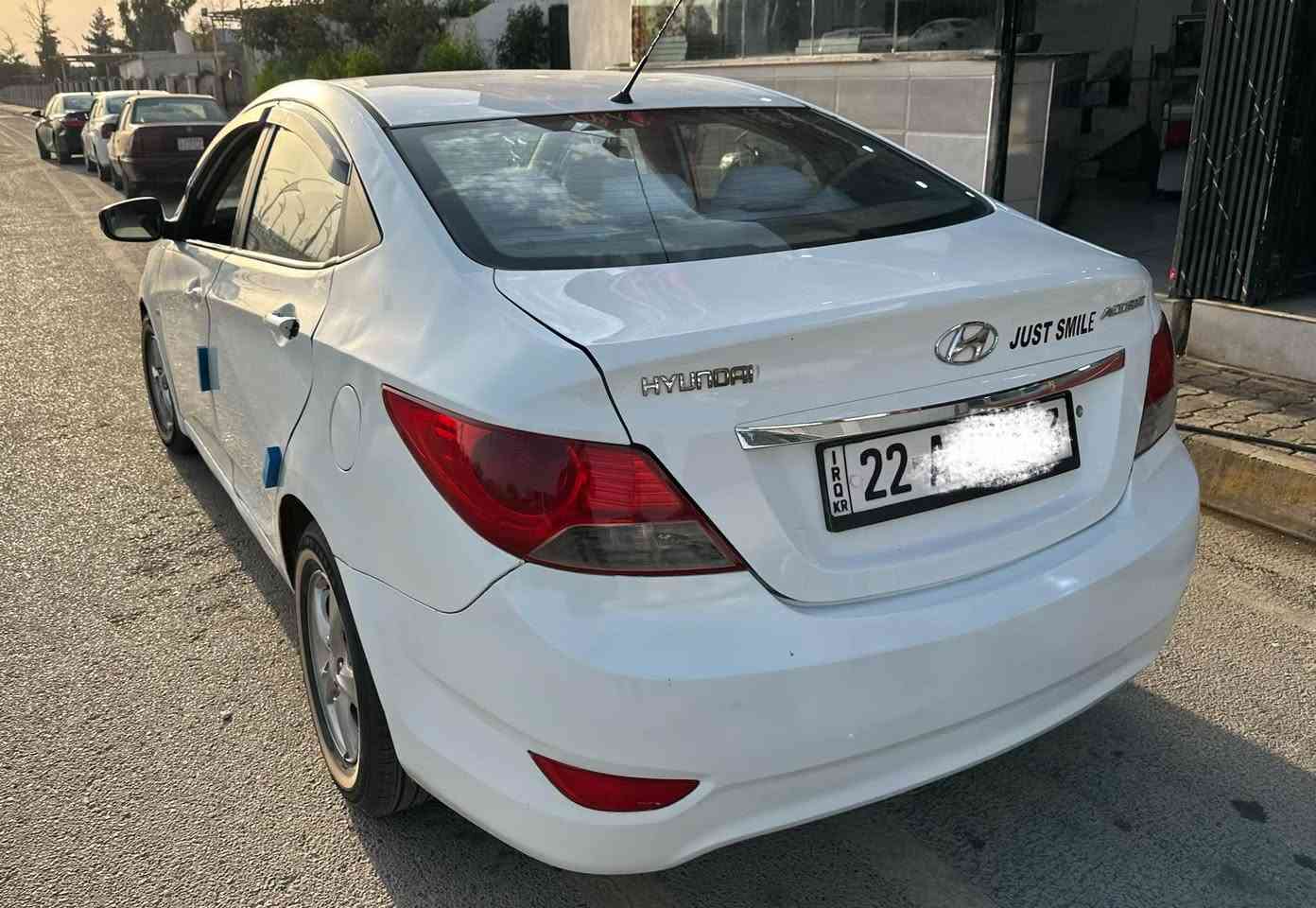 اكسنت 2012 
سنوية وهزة وبراد كلها جديد
مقدم على دفتر بنزين 
كير ومحرك مابي عيب 
تحكم وويل كروم 4 تايرات جديد 
تبريد وتدفئة شغال 
بيها 3 قطع صبغ ومكانات تعديل بارد 
سعر 87 وبي مجال 
مكان سيارة كركوك 
شراي خابر *********** كركوك, العراق
