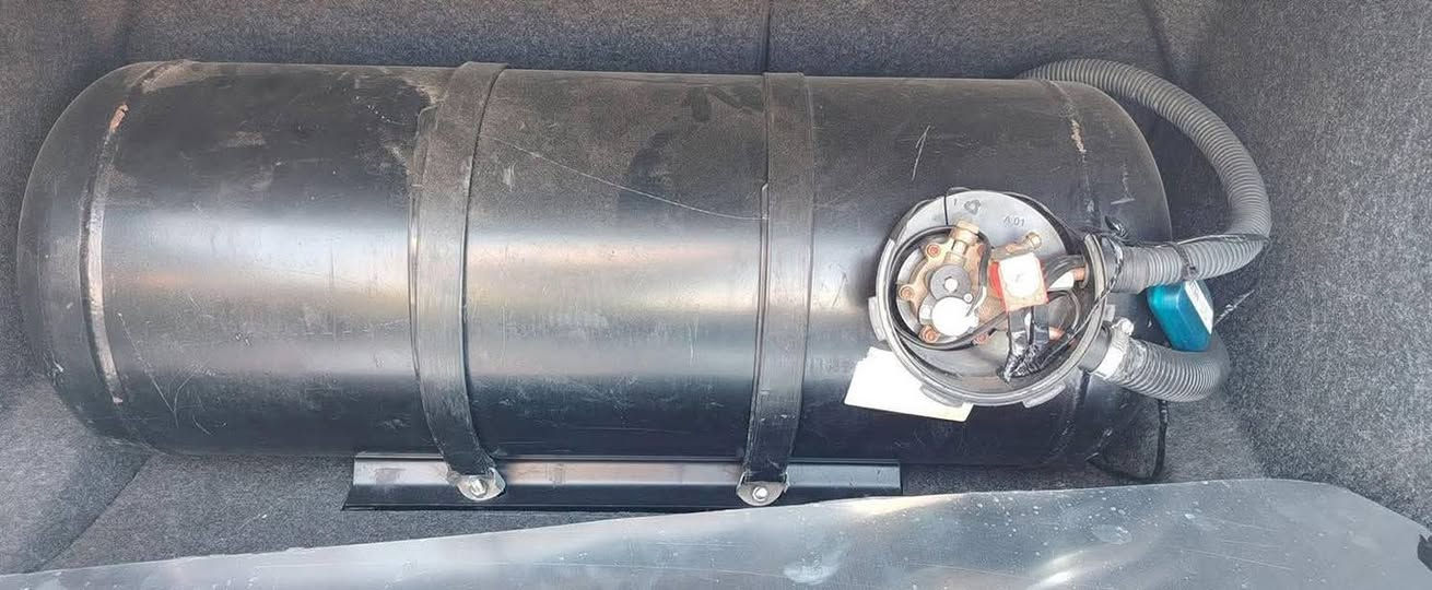 السلام عليكم اخوان بوبان مع السياره موديل 7 اقفاله ابطاله جاهزات بس بيهن حادث شيء قليل وقدام العين ملظومه مال غاز للبيع صار لي شهرين من مشتريها وبعت السياره وفتحتها العنوان بابل***********
