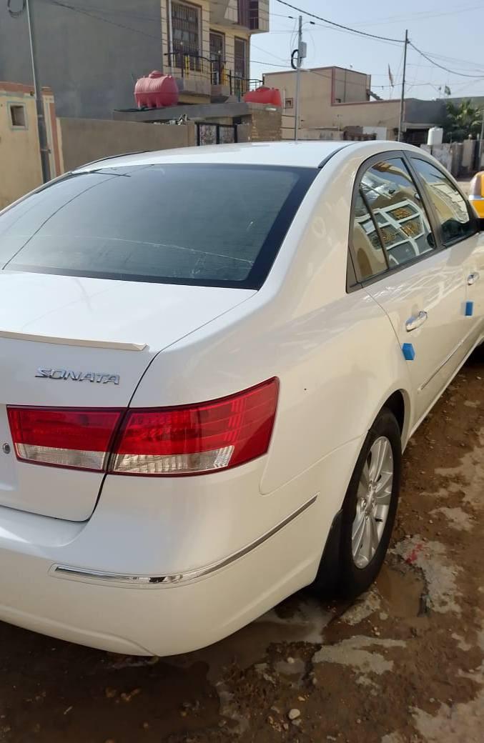 سلام عليكم سوناتا خليجي للبيع موديل (2010) فول مواصفات فتحت سقف تحكم ستيرن جهتين  سياره جديده كلش سنويه جديده رقم جديد هزه جديد تحويل ثاني يوم  السياره كفاله عام محرك مكفول على وضع الشركه محرك (2400)  السياره كلش جديدهه سونار موجود  منشور
سياره ماشيه 180الف

 الهاتف (‏‪***********
