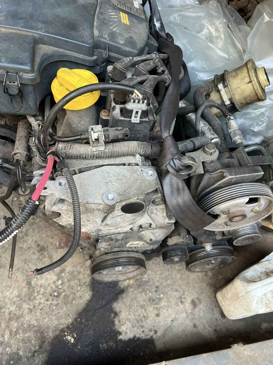 للبيع مكاني نجف مال حاويه ***********
