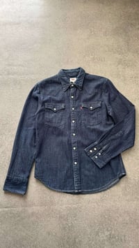 ليفايز • أصلي • مقاس S