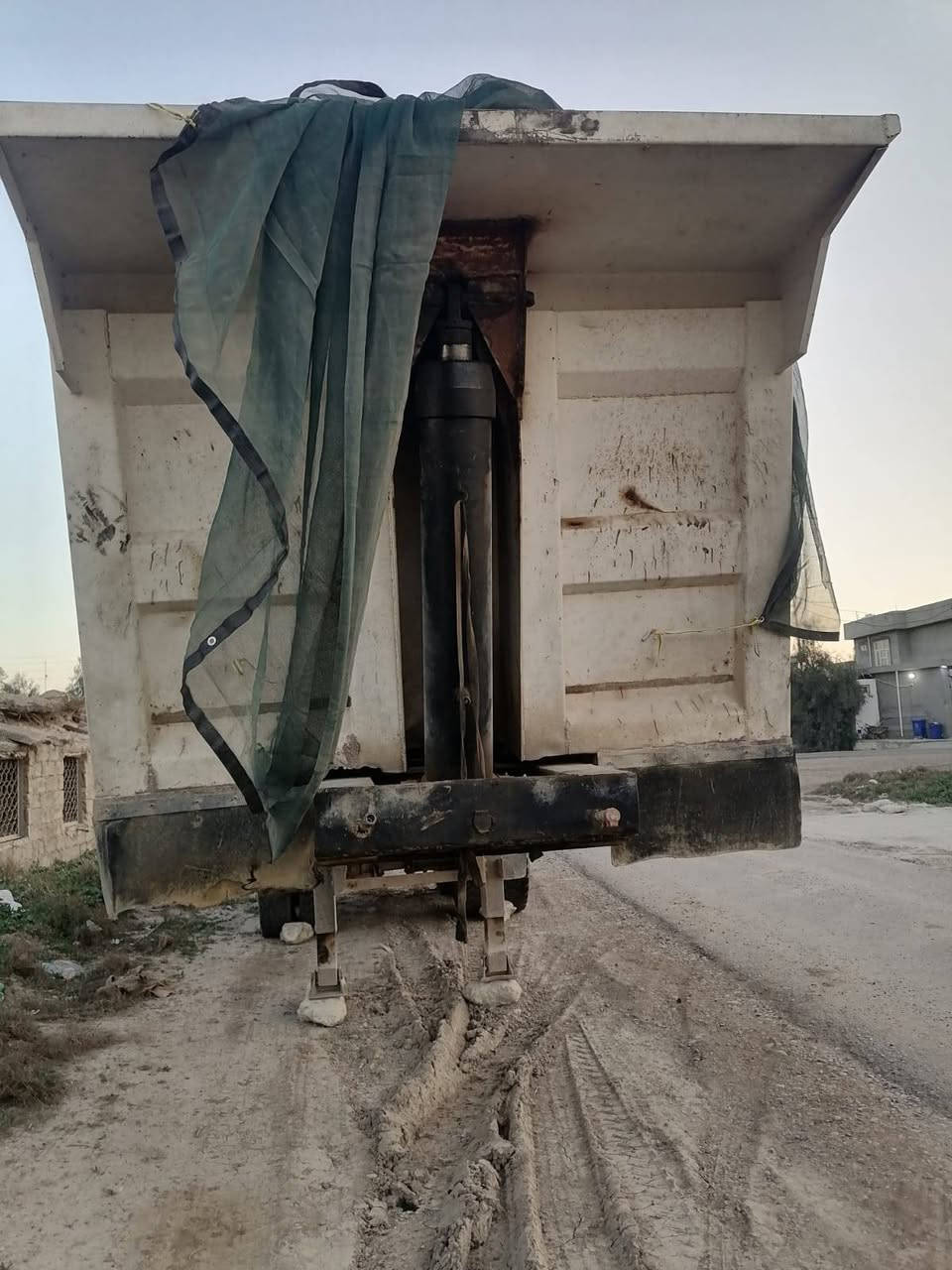 عربانه ذره ٣٠ المانيه نضيفه عوزه زوج تاير فقط جاهزه للشغل كهربائيات هواء كامله سعر ١٢٥ بيه مجال *********** غير متواجد على فيس
