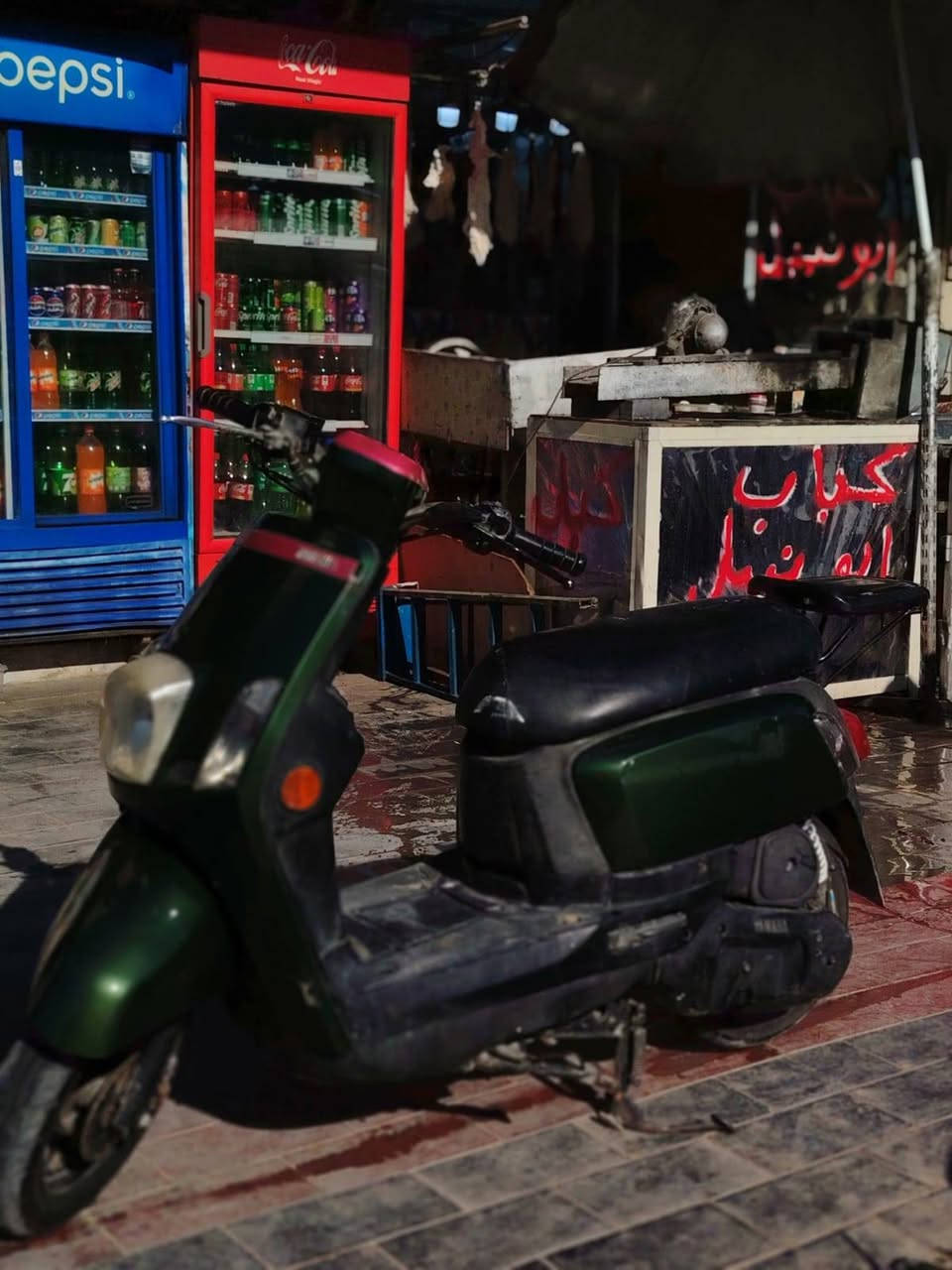 بوليسي مصطره كفرات ختم واحد مفتوحه شباب لحد يسئل عليه مكينه مفتوحه بس نكره سلف نوزل الدراجه شته صيف نكره استفسار السعر550/// ***********
