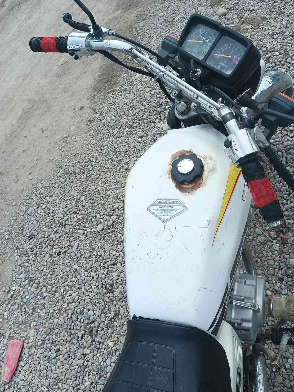 السلام عليكم دراجه تايكر موديل 2017دراجه ما ناقصه اي شي استفسار وتصال***********
