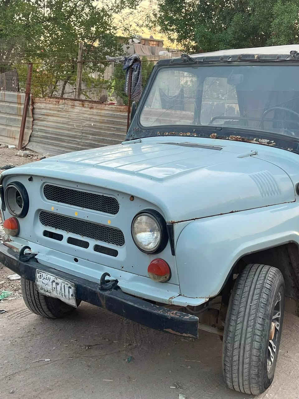سلام عليكم  واز موديل 88ً نضيفه كلش بغداد سبع قصور السعر 6مليون 
***********
