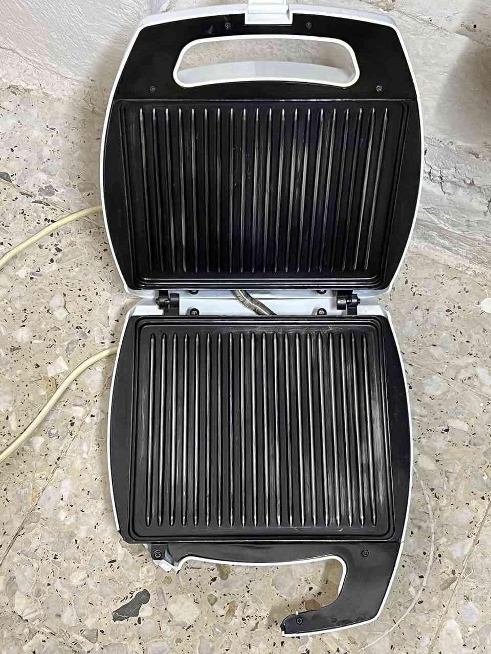 مجموعة اجهززة 
تجميل ب٥الوحدة بس المايكرو ب٥٠ قفل


**إذا كنت صاحب هذا الإعلان وتريد حذفه لأي سبب، رجاءا أرسل رسالة إلى الدعم الفني**