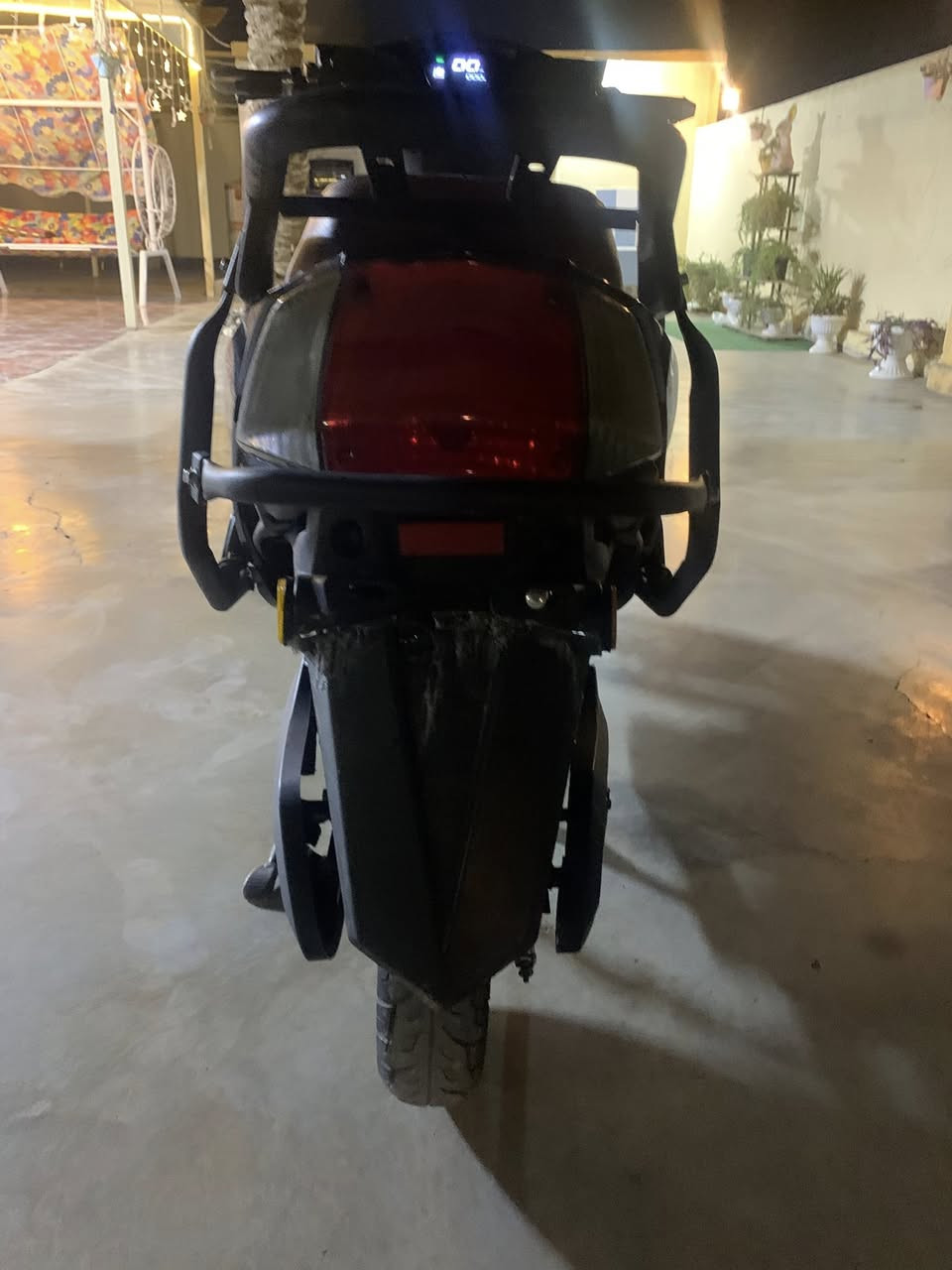 السلام عليكم موطور شحن سكنس موديل 2025 بعدو جديد الموطور 5 بطاريت ولي 36 أمبير شرط فحص البطاريات ول عقل الملف شرط الموطور مدرع كلو مابي اي كسر ولا شي سعرو 600 بي مجال الاستفسار *********** ويرهم مروس حسب القناعه     ، حياكم الله  ✈️
