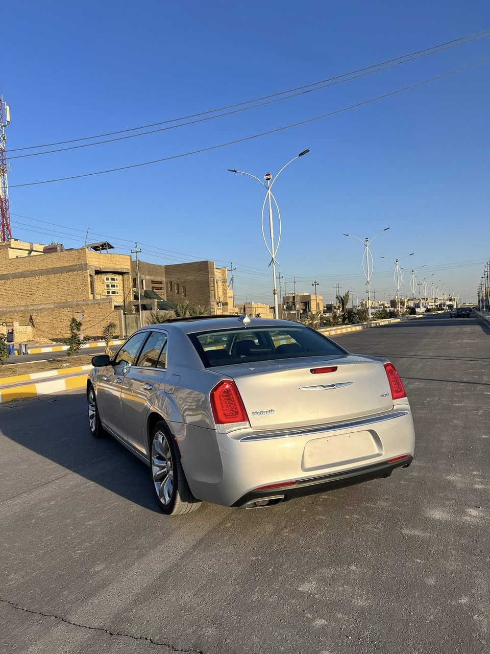 السلام عليكم
اوباما دخول جديد كتاب ضباط 2020 مرقم بغداد داكين لوحاتها كفالة عامة موجود سونارها 
سيارة جديدة وفول مواصفات لمتد 
كلهن بيها عده رادار
تقرير غرق لدوسة شرط ماواصل كهربائيات 
السياره جديدة كلش شكد متصور 
مكانها ناصريه مركز 
للاستفسار ***********
