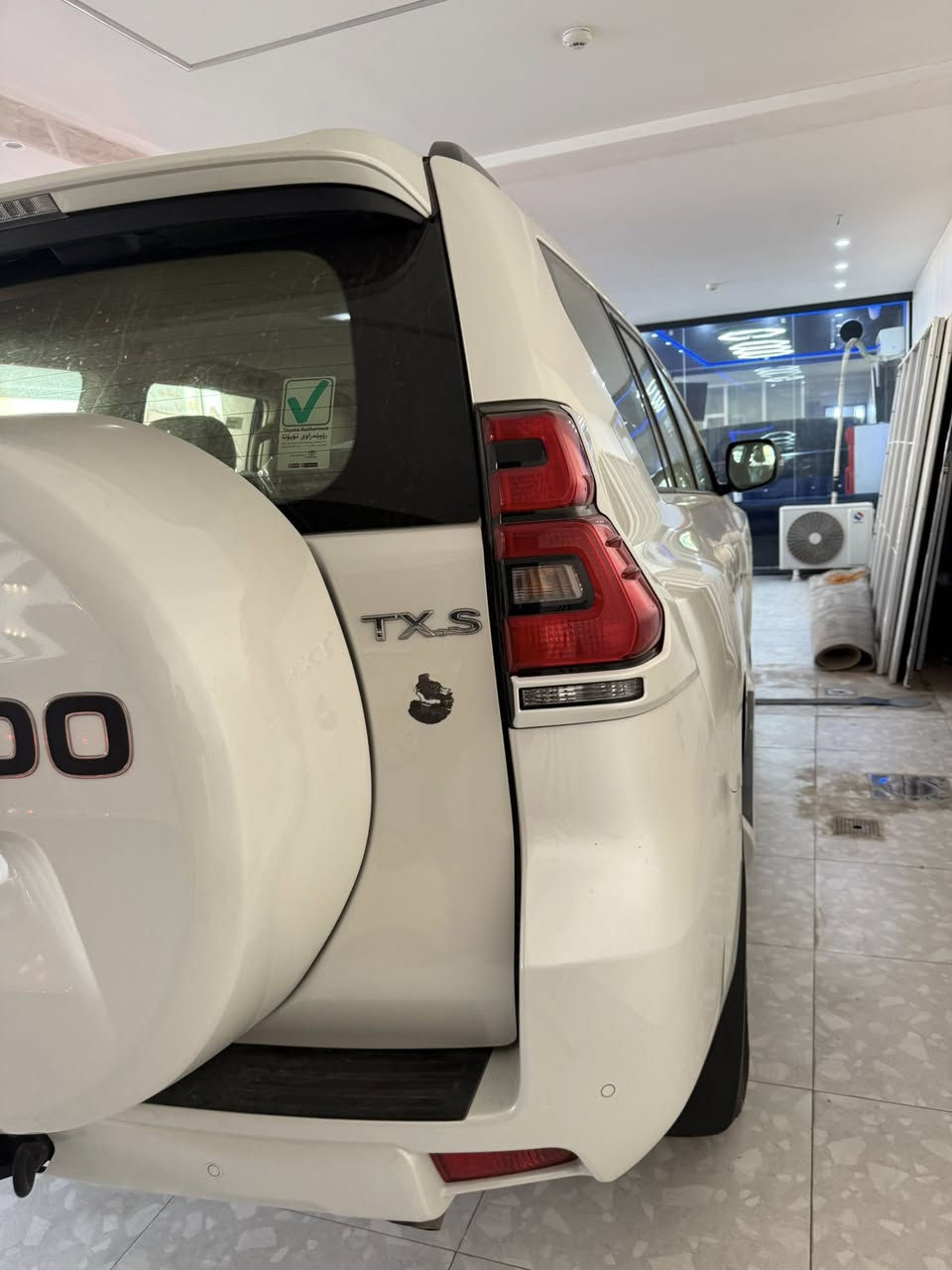 سلام عليكم اخواني للبيع أو مراوس PRADO موديل 2023 سيارة زيرو مامشي موصفات TXS سيارة مكفول كفال عامة مكان سيارة اربيل رقم تلفون ✅☎️***********
***********
