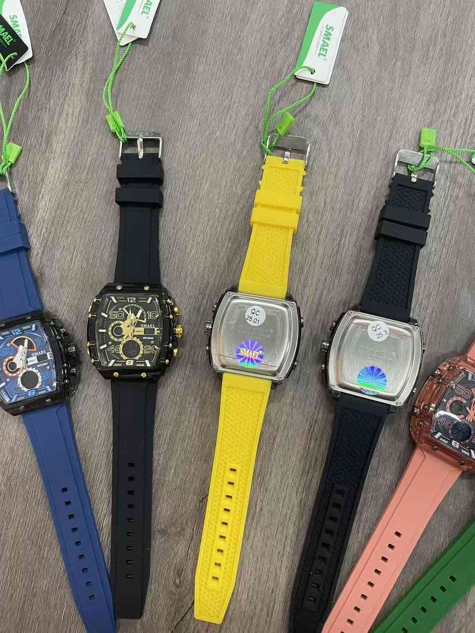 SMAEL hot selling models digital LED 8109

Affordable prices 

#SMAEL #SMAELwatch


**إذا كنت صاحب هذا الإعلان وتريد حذفه لأي سبب، رجاءا أرسل رسالة إلى الدعم الفني**