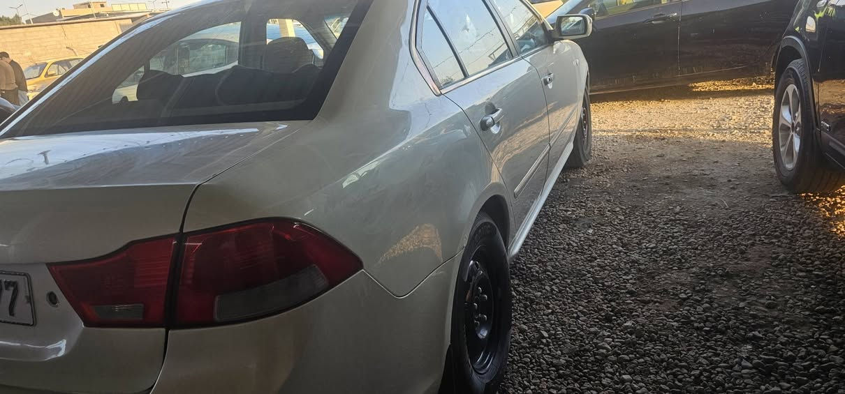 ابتمه خليجي رقم بغداد بسمي مكان حله مهناويه مصبوغه عام موديل ٩سعر ٨٥وبيه مجال مكلف  ***********
